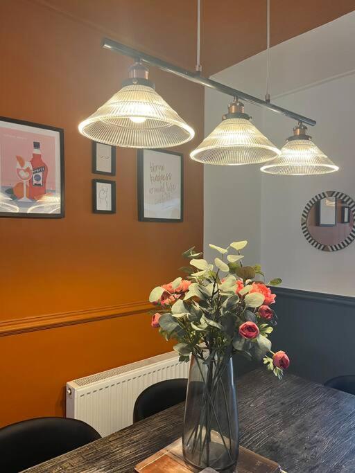 Lobster Cottage - Stylish 3 Bedroom Cottage In Heart Of Tenby Town, Pembrokeshire Ngoại thất bức ảnh